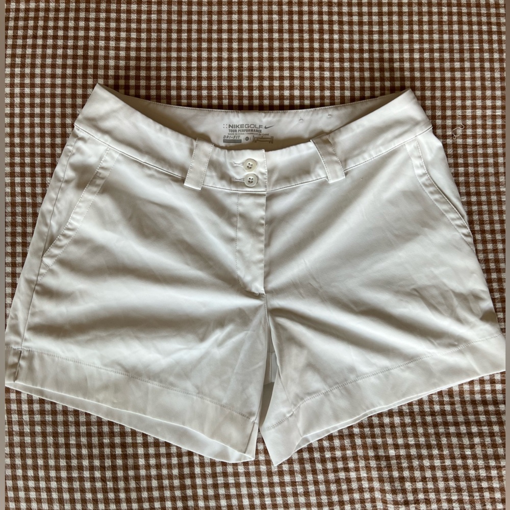 Nike Golf- dri-fit White shorts